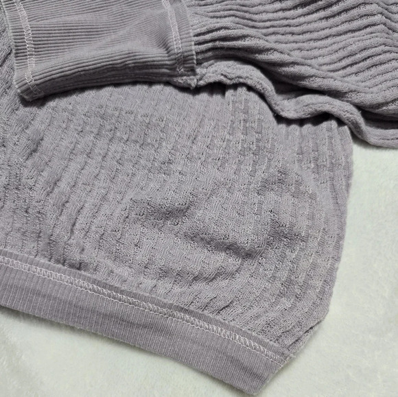 We The Free South Side Thermal Off-Shouler Top in Lilac, Slouchy Fit, EUC! - Picture 8 of 9